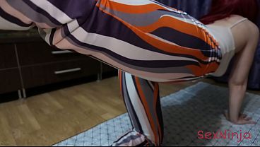 Step-mom Doesn’t Notice When Her Leggings Tear Apart During Home Yoga