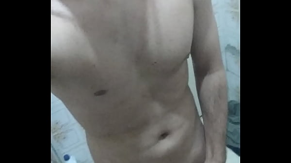Novinho Exibindo Sua Bela Ferramenta
