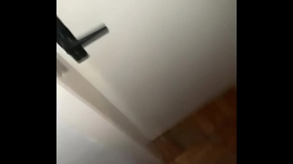 Dominador Safado Invadiu Meu Quarto E Me Deu Um Trato Com Leitada Na Boca COMPLETO