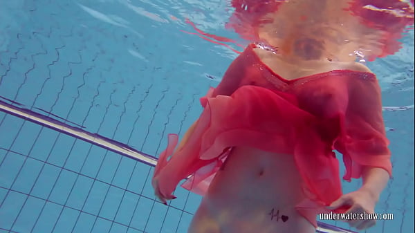 Huge Boobs Thick Rear Tattoos Katrin Privsem Underwater