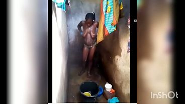 J'ai Surpris Ma Belle Mère Dans La Douche