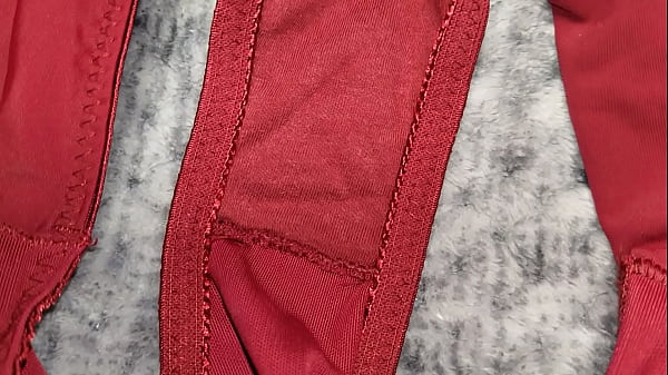 Me Corrí Sobre Los Calzones Rojos De Mi Mejor Amiga