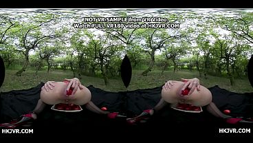 Hotkinkyjo In Old Apple Orchard Take Red Apples In Her Loose Booty & Ass Play Prolapse - VR