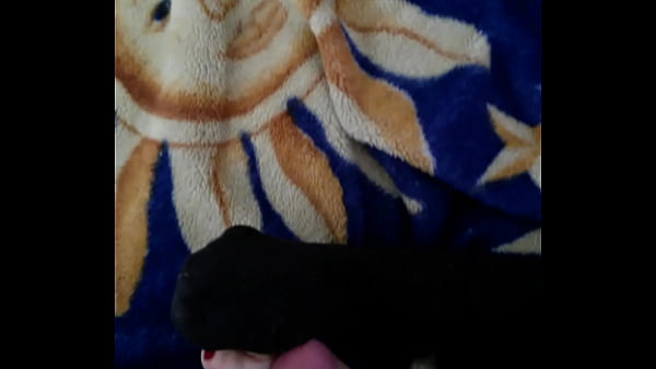 Raven's Toes Rubbed By Dick
