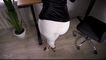 Ravishing Coworker In White Jeans Flirts Panty Lines Behind