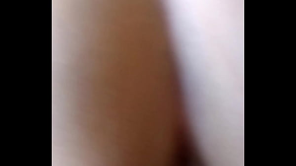 Socando Na Novinha