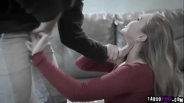 Jake Adams Feed Gracie May Green His Juicy Boner As She Goes Down To Her Knees!