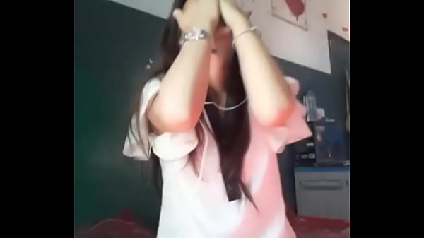 Hot Girl Live Cam Present
