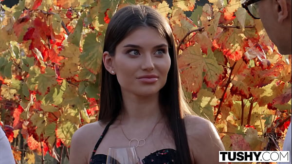 TUSHY Jaw-dropping Stefany Accepts Sexy DP Hand On Holiday