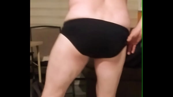 Bailando Hot En Traje De Baño Y Desnudandome Al Ritmo Del Baile.