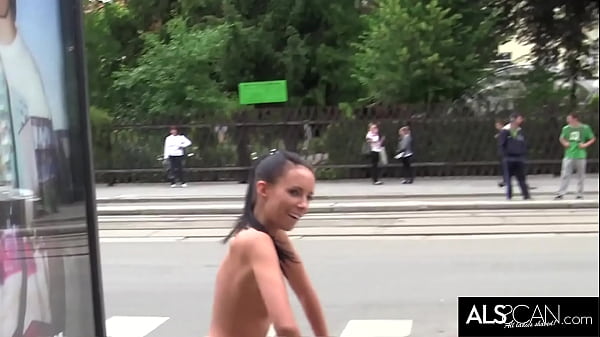 Gina Devine Flaunts Her Bare Frame In Public