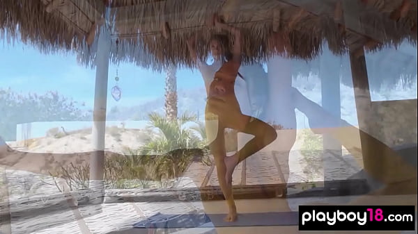 Asian Honey Hannah Le Introducing Her Alluring Snatch During Workout Outdoor