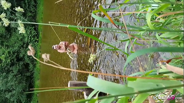 ▶▶ Spanner Von Young-babe Beim Nackt Baden Am Strand Erwischt Und Mit Fick Befriedigt Deutsch - German Cutie ◀◀