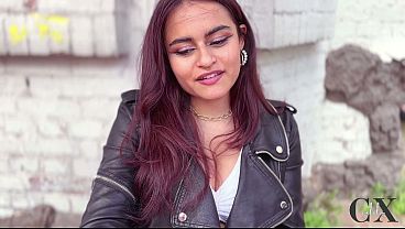 COLOMBIAN YOUNG-BABE Has Risky RISKY PUBLIC FUN With Outsider In A Bar Bathroom! - Cxlila