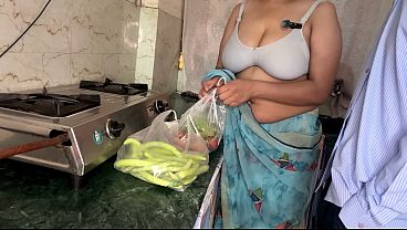 Newlywed Giant Knockers Bhabhi Priya Let Tenant Bbc Dick Boy Smash In Kitchen Stand