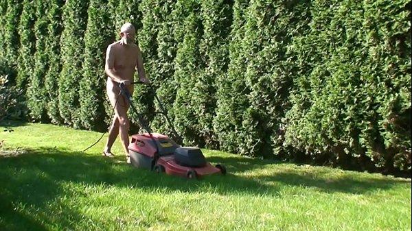 Nacktrasenmähen
