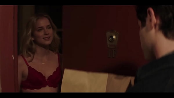 YOU SEASON 1 - Joe & Beck Have Sex For Very First Time