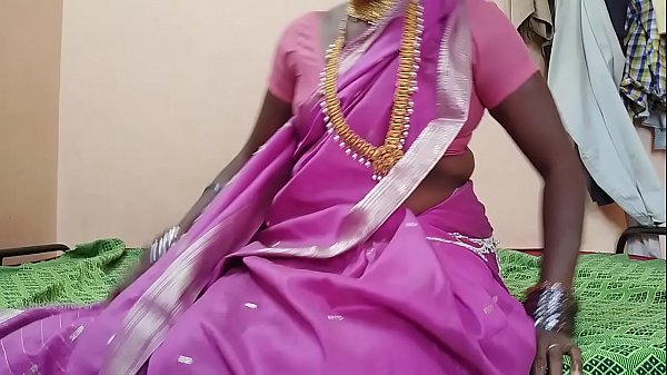 बिस्तर पर आराम से किया सेक्स