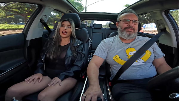 Bianca Lima A Boliviana Entra Na Carona E Mostra Seus Seios Maravilhosos