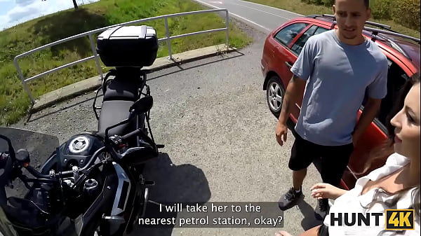 HUNT4K. A Bike Hump Ended Up As An Impeccable Outdoor Throat Fuck And Sex