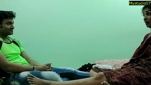 Bachelor Boy Hammerring Darling Housemaid At Home! Hindi Sex