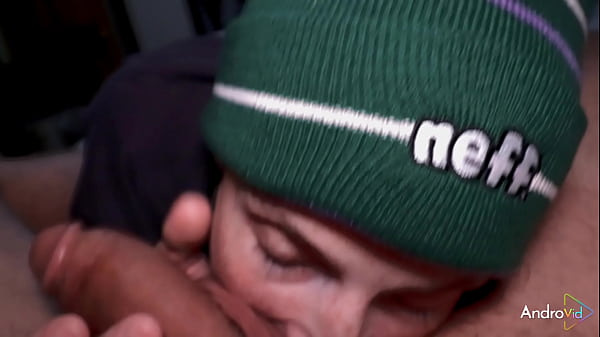 Stoner Chick Betrays On Her BF For Some Pot