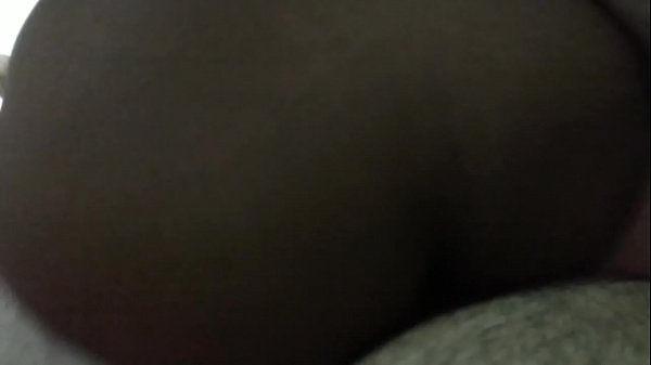 Morena Sentando Gostoso