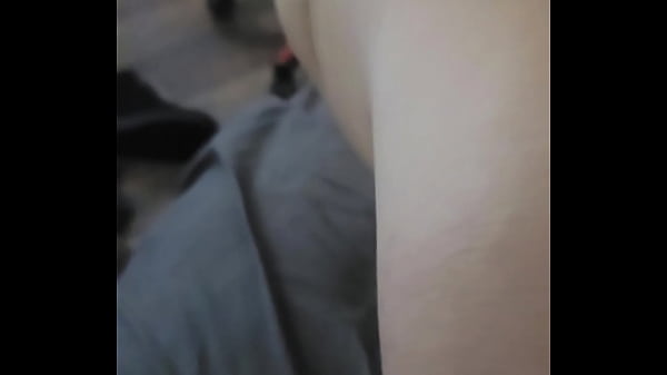 Phatboythighs Playing With His Stump