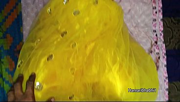 Indian Desi Bhabhi Nailed In Yellow Lehnga. Smoking Chudai.