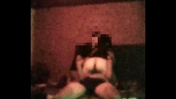 Marido Filma Esposa Metendo Com Negão Dotado Na Cama Do Casal.