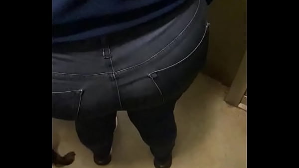 Spanish Backside Candid
