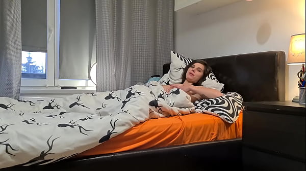 Young-Wife Plays With A Vibrator To Release