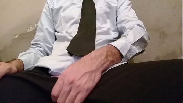 Tirando Pau Para Fora Da Calça