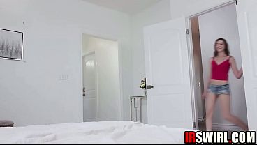 Filthy Cutie Invites BBCs For Dp
