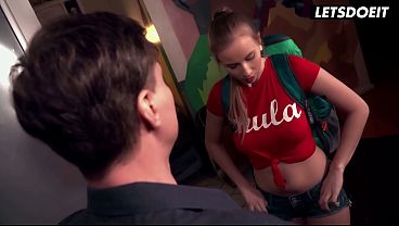 Backpacker Sirena Lovely Trades Bj For Room And Takes It All - NEEDY HOSTEL