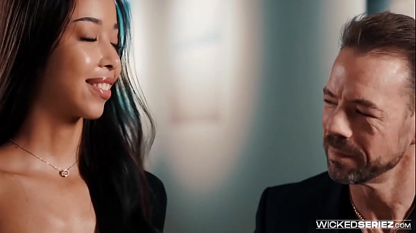 Passion Canvas Scene 4 Lia Lin