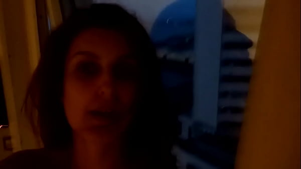 CAIU NA NET PERNOCAS SE EXIBINDO NA JANELA Tédio Da Quarentena
