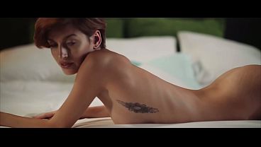 Inked Chick Flirts Her Slippery Cunt With Fruit All Over Her Titties And Dick