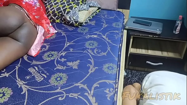 Nigerian Housewife Seduced Without Getting Caught