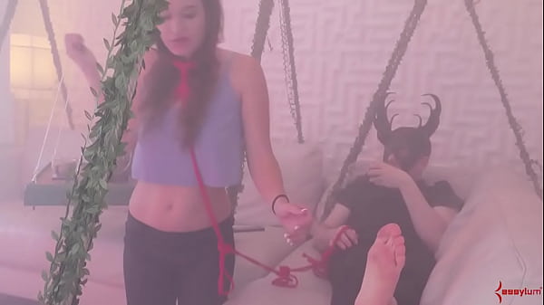 Foot Serving Sub Cutie