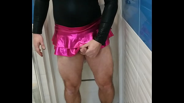 Tranny In Ravishing Leotard And Shiny Skirt