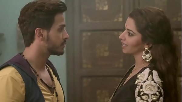 Riddhima Tiwari Hindi Serial Actress Hottest Enticing Scene In Ghulaam Serial