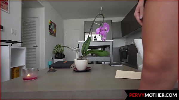 PervyMother - Nice Step Mommy Serving A Hand To Her Boy, Victoria June, Ike Diezel