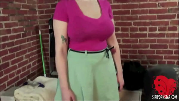 Short Haired Sex Bot Siri Pornstar Bangs Her Maker Cheyenne Jewel!