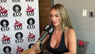 Tatiana Alvarez Se Come Toda La Banana Con Cremita