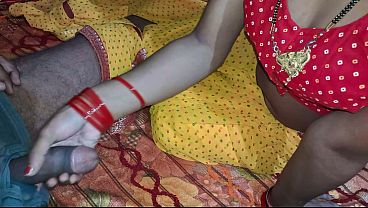 Newly Married Wifey Offers Mind-Blowing Fellatio To Husband