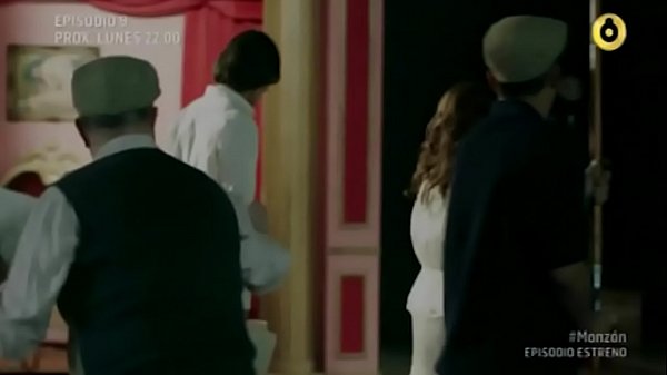 Celeste Cid Cojiendo - Serie Monzón, Capitulo 8 - 2019
