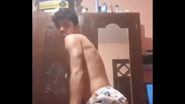 Sobrino Cachondo Manda Video Sexual A Su Tío En Busca De Un Gran Pollon