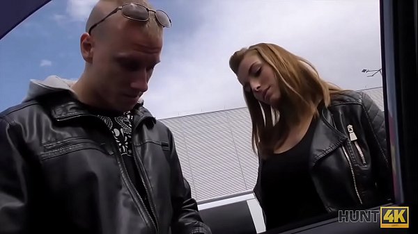 HUNT4K. Lovely Young-babe Chick Has Huge Tits And Shaved Twat To Sell Them