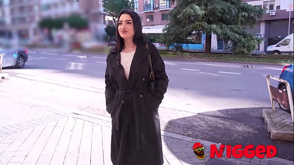 Fancy To Deflower A Pornstar's Cheeks? Nelia Estrada Is Looking For A Good Fucker In Nigged